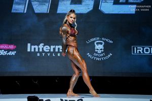 WOMEN'S PHYSIQUE